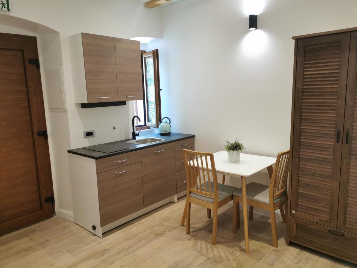 Apartmani Rosa I Linda Rijeka Exterior photo